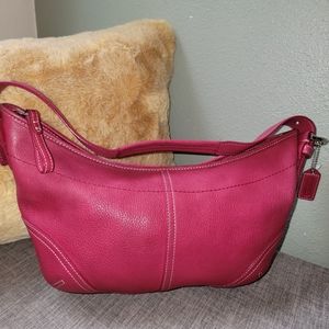 Euc Coach soho berry pink leather